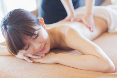 腰痛は放置しておくと大変！？腰痛の原因と症状とは？